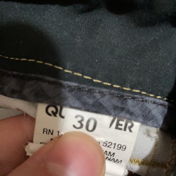 Quick silver khaki colored board shorts - Picture 3 of 3